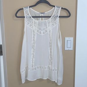 Lightweight tank top